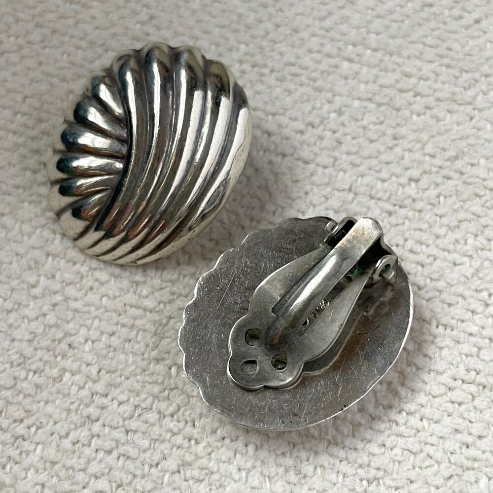 Vintage 80s 90s Sterling Silver Shell Earrings Quiet Luxury Minimalist Statement - Picture 3 of 5
